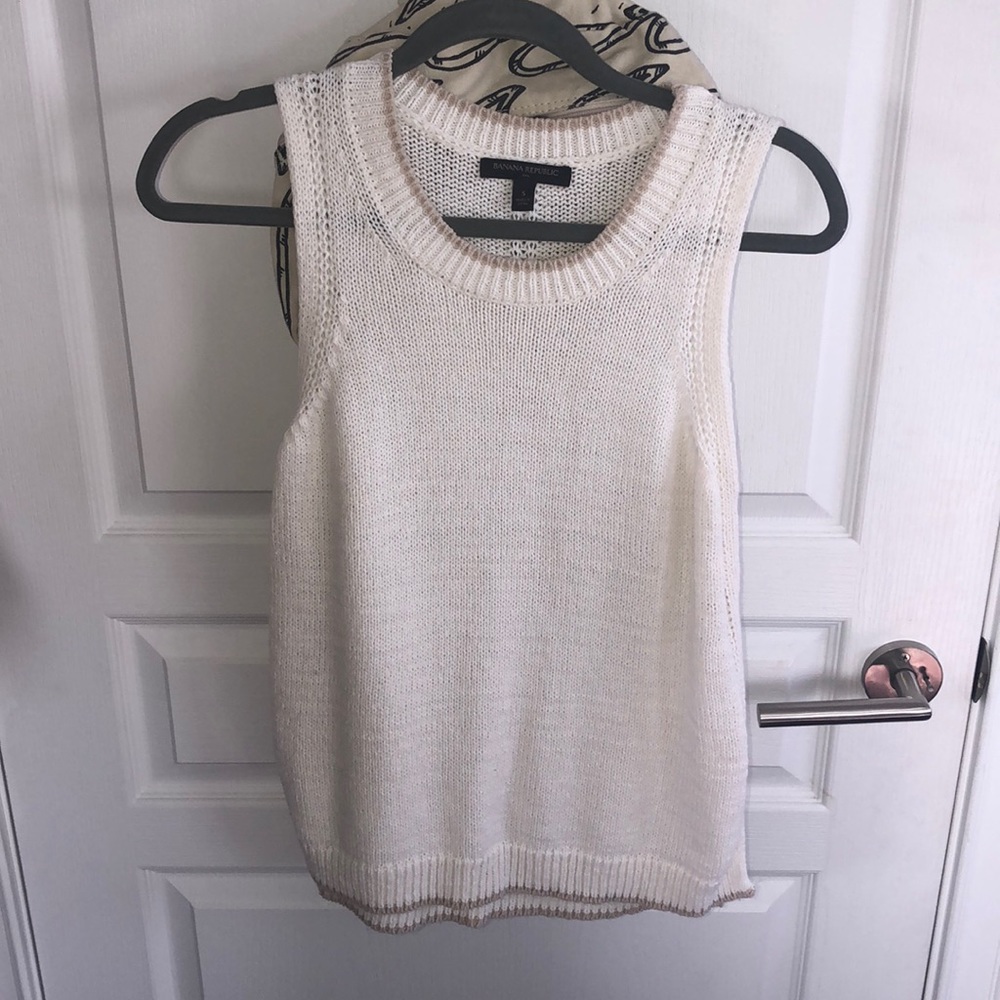 Banana Republic Knit Tank size Small